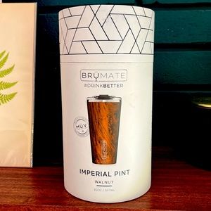 BRUMATE Imperial Pint in Walnut-20oz